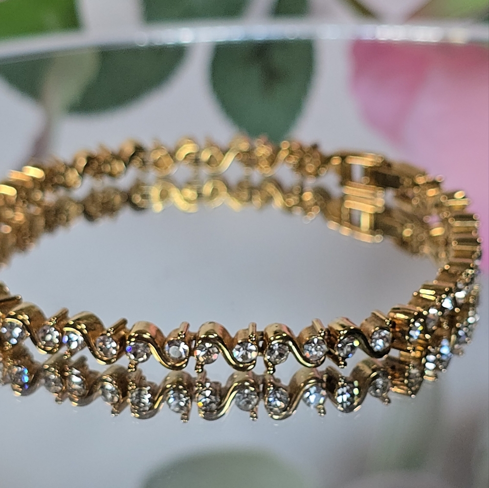 CZ Diamond tennis Bracelet "S" Style - Picture 7 of 7